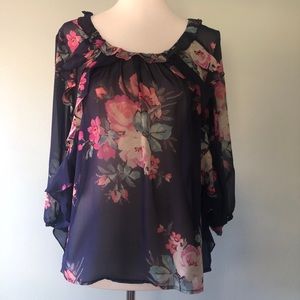 👚 Leifsdottir ruffle silk blouse